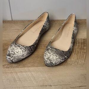 KELLY & KATIE Gray Snakeskin Women's Flats